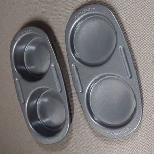 Rachael Ray non-stick metal slider mold